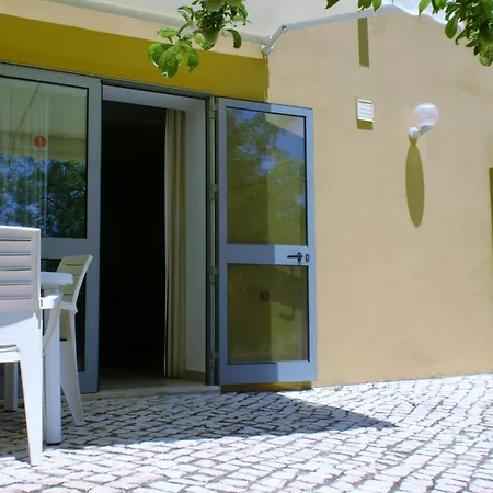 Quinta Dos Caracois 3*