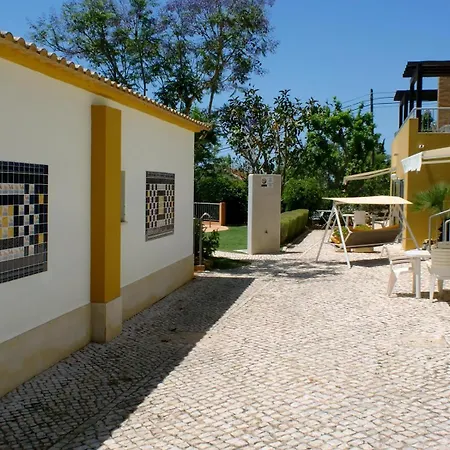 Quinta Dos Caracois 3*