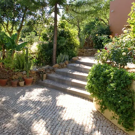 Quinta Dos Caracois 3*